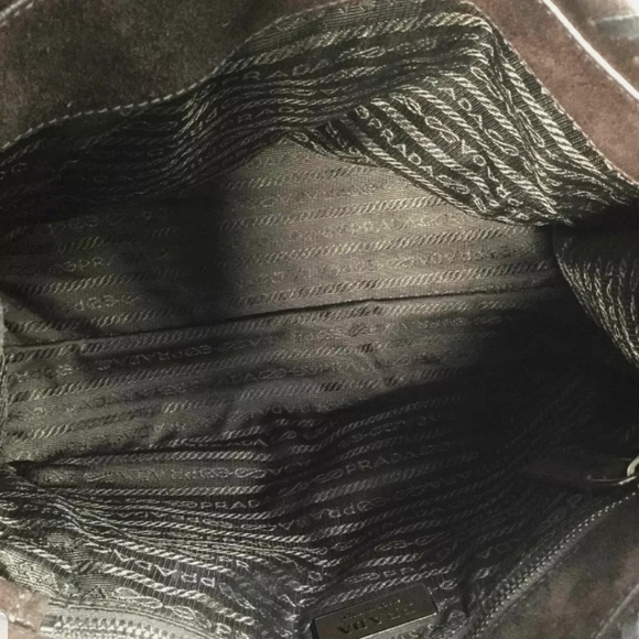 100% authentic Prada shoulder bag plenty of life - Picture 6 of 6